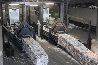 An image of Peute's bale press taken in 2011